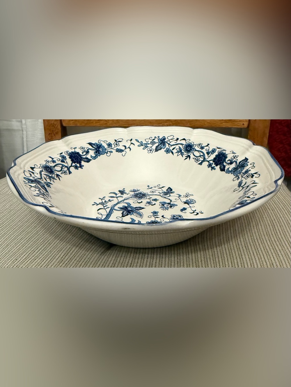 Korea Blue Floral Ceramic Serving Bowl - Classic Blue and White - Picture 3 of 9